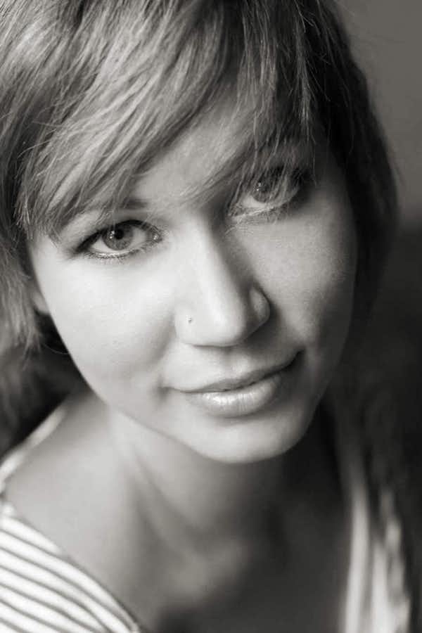 Rachel Gertz's pretty face.